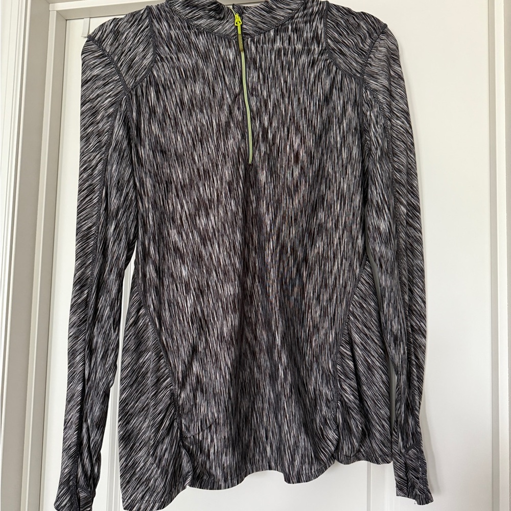 Athleta Monochrome Striped Top